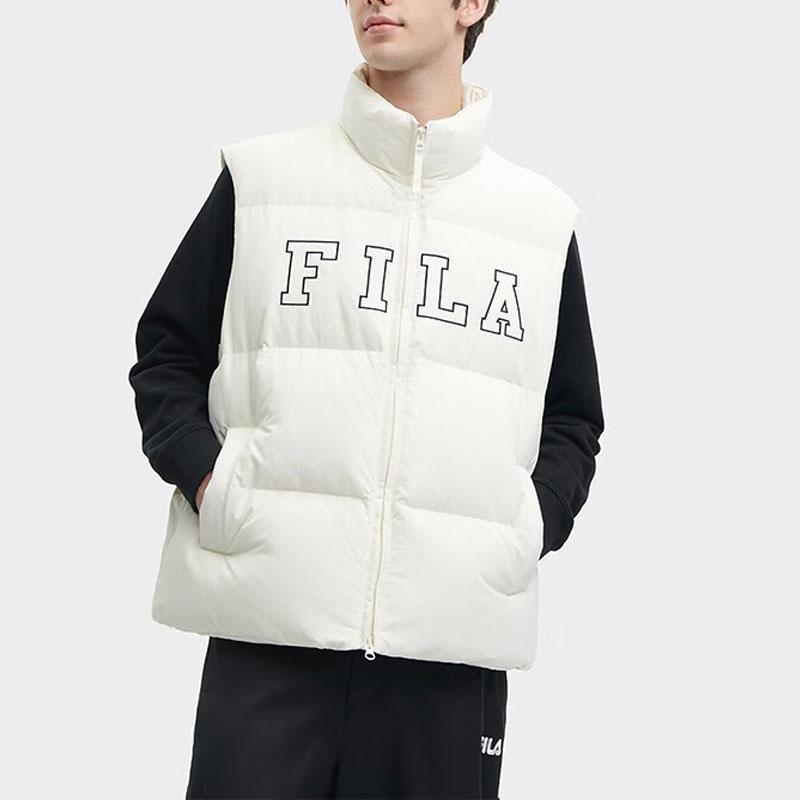Fila Pikowana kamizelka puchowa z nadrukiem logo z liter, podszewką i luźnym krojem, unisex, mlecznobiała F51U349903F-IV