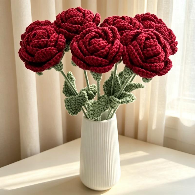 1Pcs Wine Red Handcrafted Knitted Rose Bunch for Valentine's Day - Romantic Wedding Decor Couple Gift