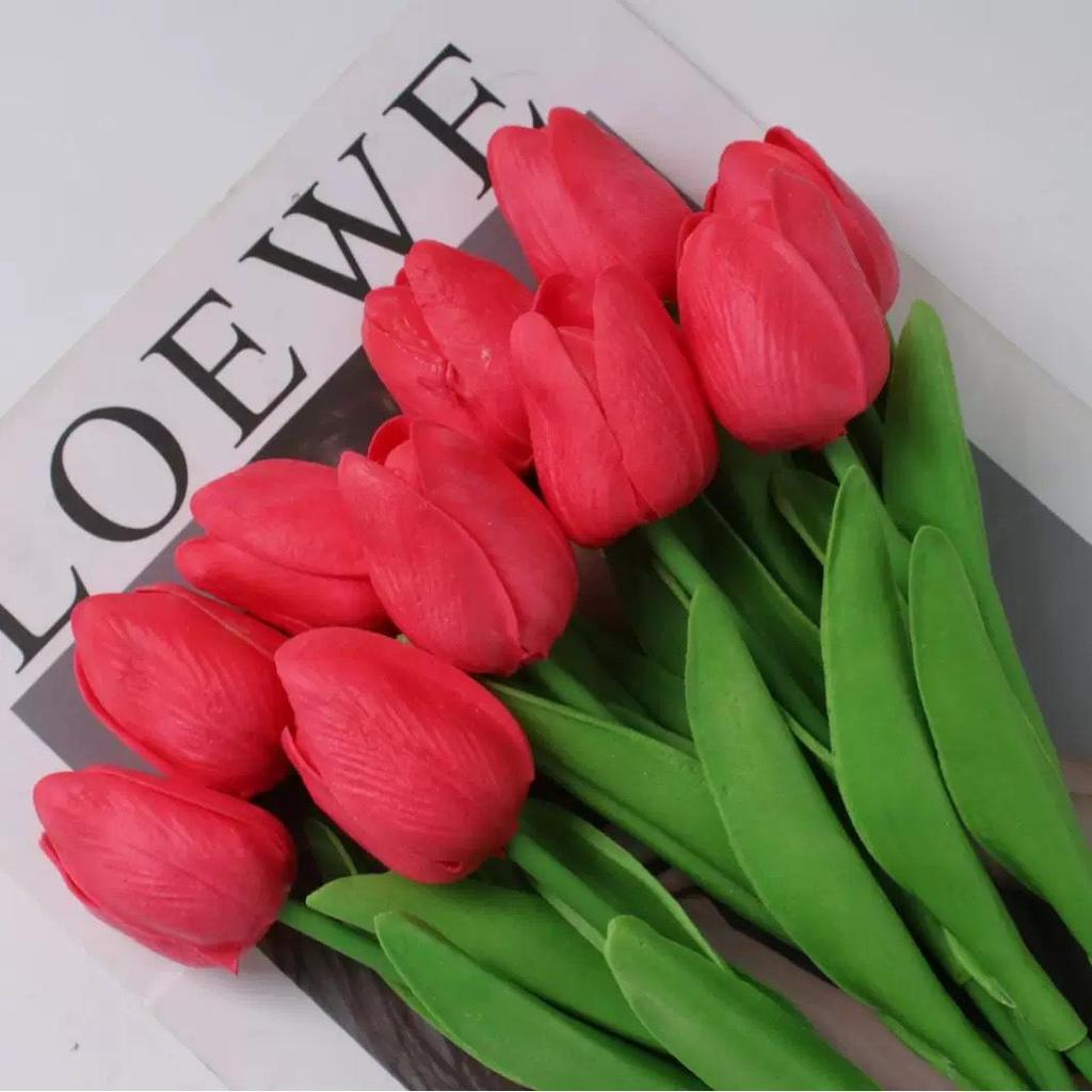 High-Quality Tulip Faux Flower Bouquet for Luxurious Indoor Decor