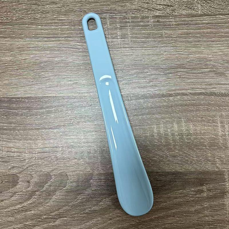 Compact 25cm Black Plastic Shoehorn - Portable & Easy To Use Shoe Lifter