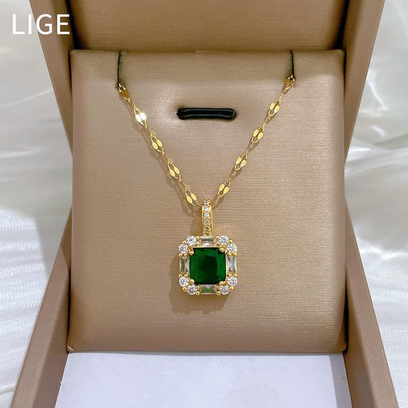 Necklace Earrings Set Light Luxury Full Of Diamonds Green Square Personality Temperament Banquet Earrings Item Group