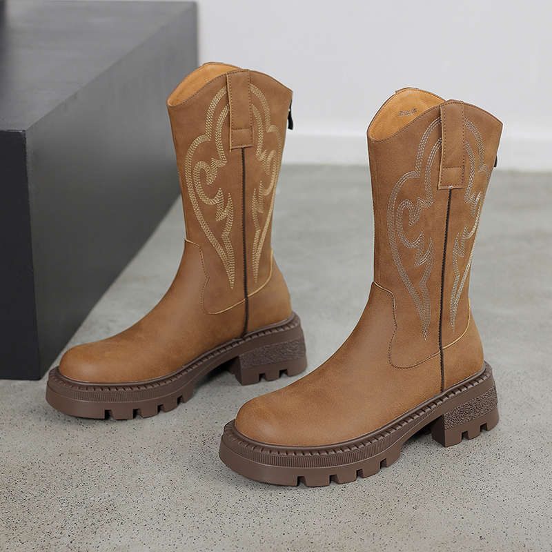 Brown Embroidered Retro Western Cowboy Boots Women's 2025 New Autumn V-mouth Knight Boots Thick-soled Thin Short Boots