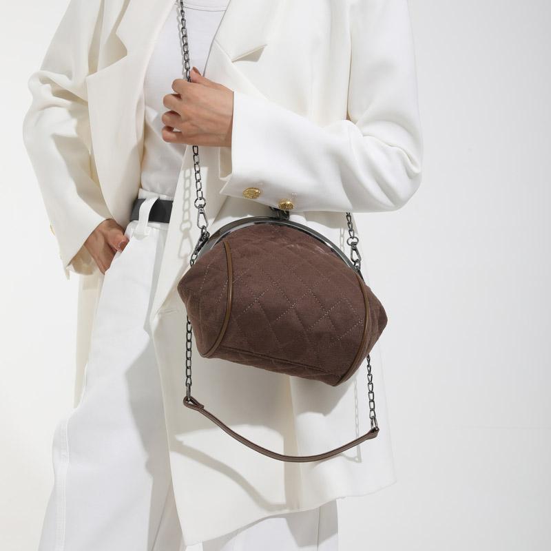Vintage Shell Crossbody Bag Bags for Women 2025 Retro Small Lady Chain Brand Shoulder Bags Designer Underarm Handbags Purse