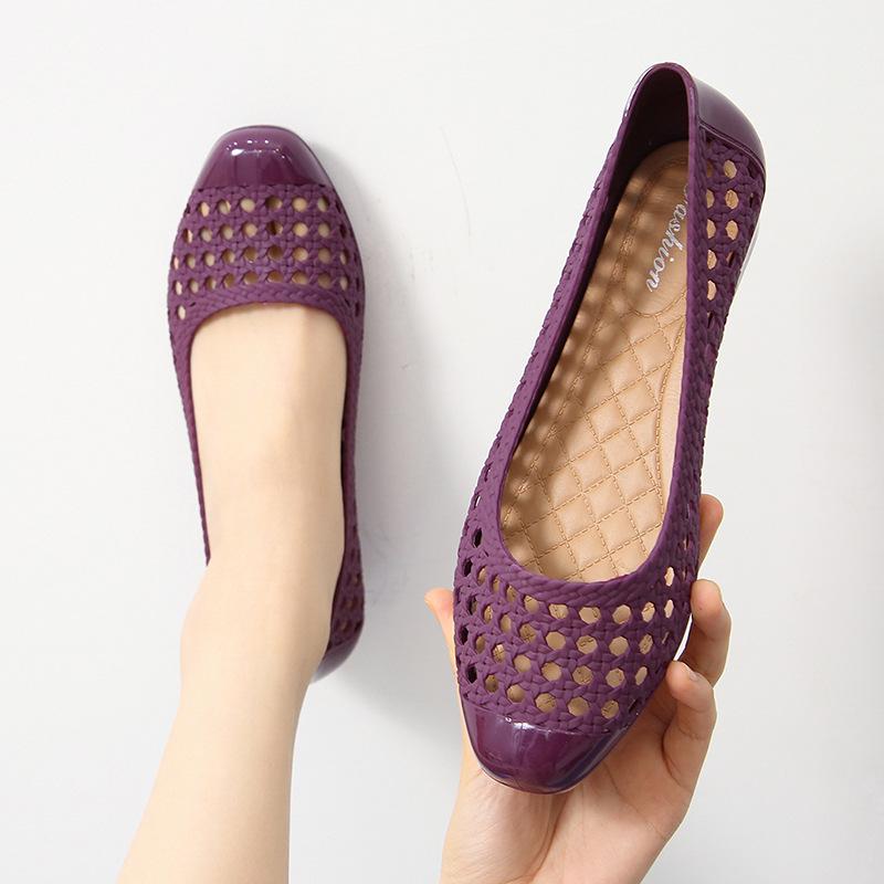 Women's Korean Style Chunky Heel Jelly Sandals – Closed Toe, Hollow Out, Non-Slip, Versatile & Comfortable Summer Fashion Shoes