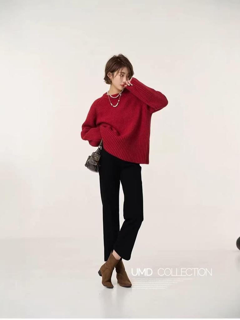 Encorela Women's Red Round Neck Pure Wool Sweater - Loose, Thick, Cozy Knit
