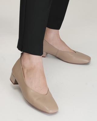Low Heel Shoes Berkonty 920961 36 Beige Leather