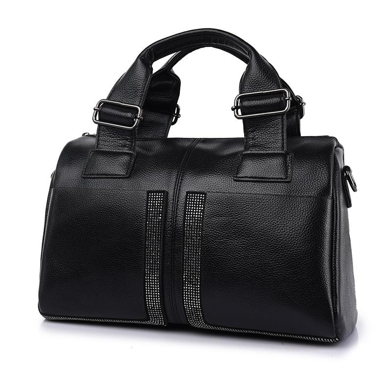 Handbag New temperament women s shoulder bag Stylish simple bag Commuter large-capacity handbag