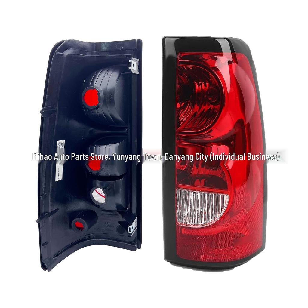 2004-2007 Chevrolet Silverado Taillights & Brake Lights