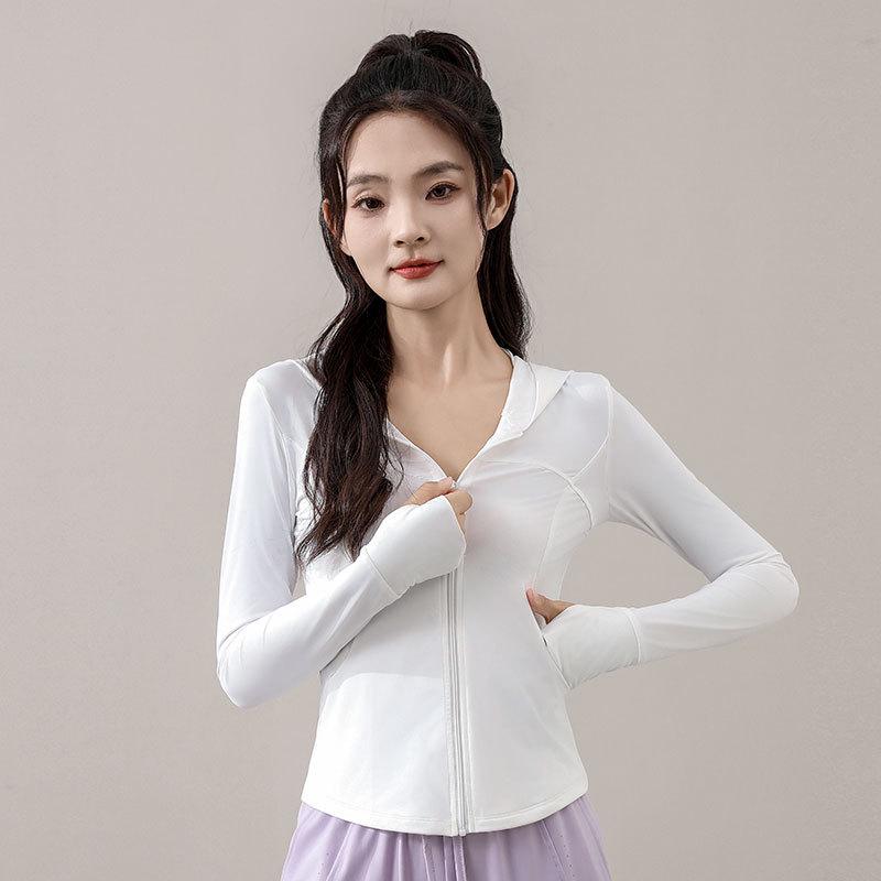 Women's 2024 Summer Ice Silk UV Protection Quick-Dry Hooded Sports Outfit