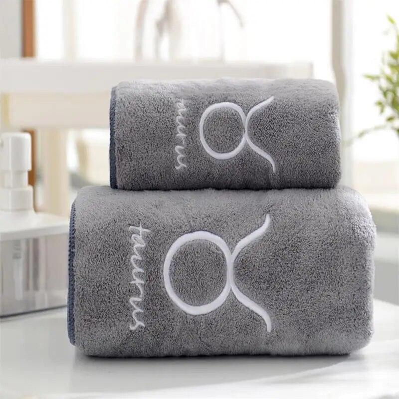 

2PCS/набір Великий м’який рушник для ванної кімнати Constellation М’які абсорбуючі вишиті простирадла для ванної кімнати Набір банних рушників 35*75+70*140 білий/темно-сірий колір