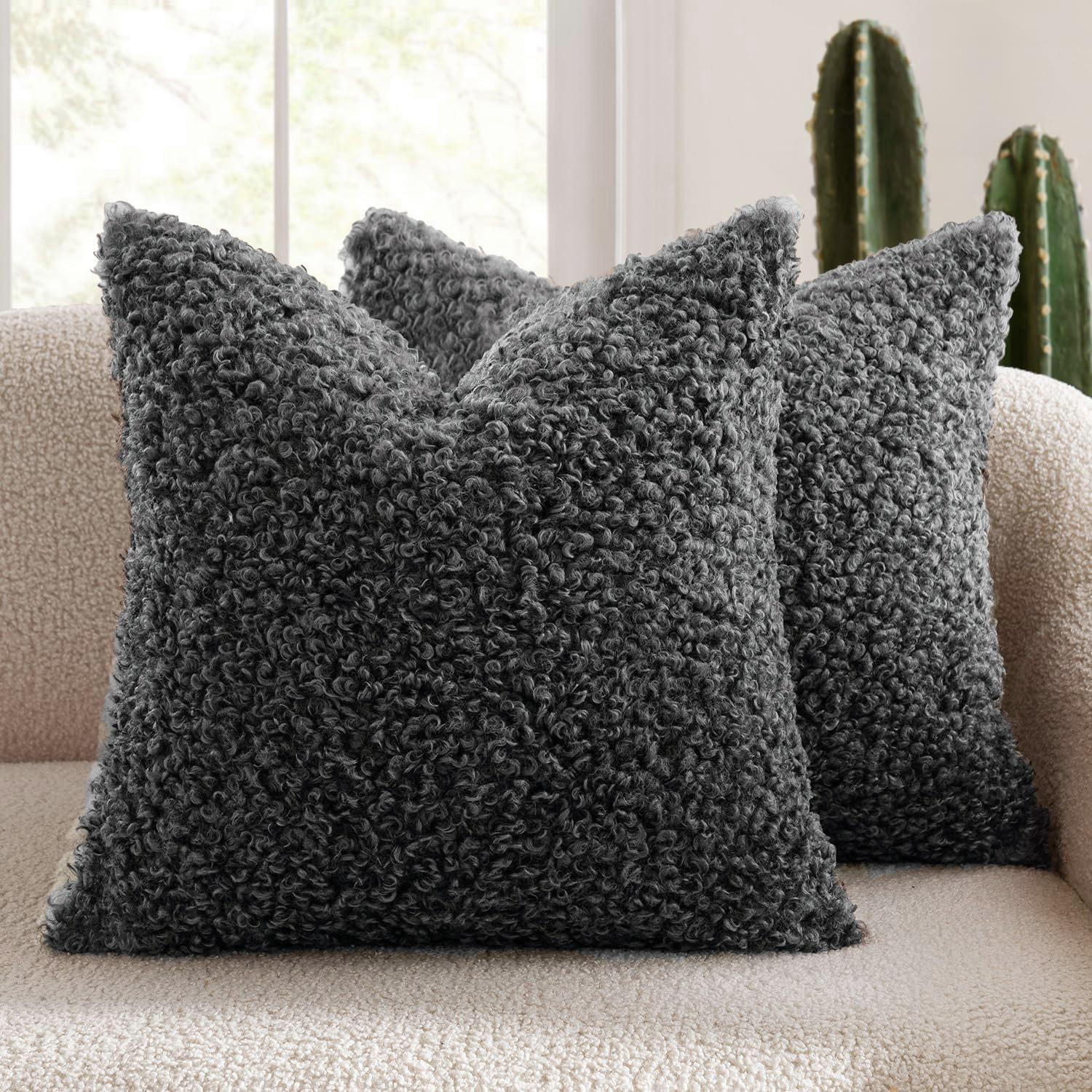 

1PC Velvet Lamb Wool Pillow Cover Ultra-Soft Thick Solid Color Nordic Sofa Cushion Modern Minimalist Home Decor 1PC темно-сірий колір