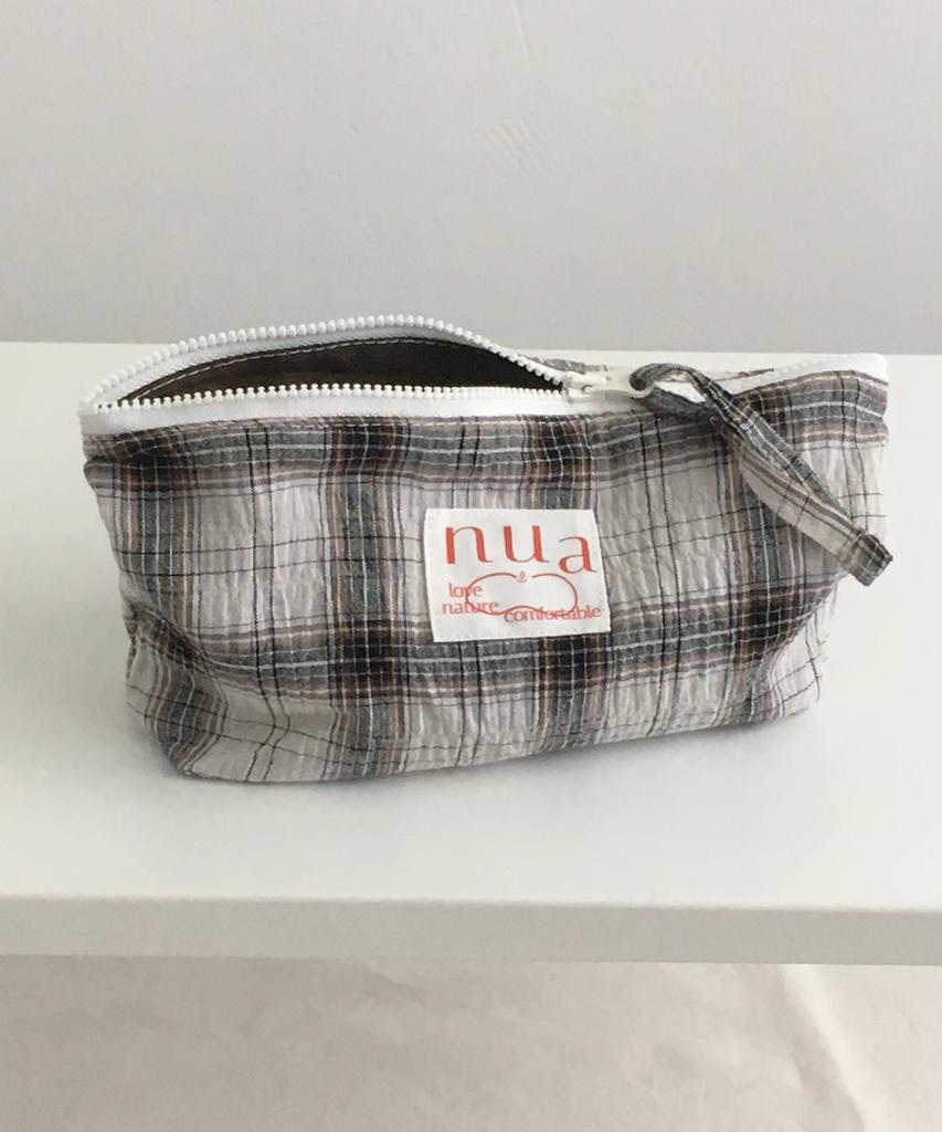 Nuaname Black Sesame Check Pattern Pouch