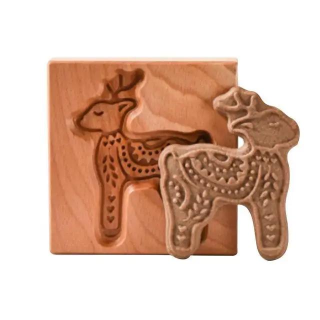Wooden Biscuit Mold Portable Kitchen Wooden Gingerbread Cookie Molds Wood Color Rose Pine Cones Flowers Mould Baking Cake Tools
