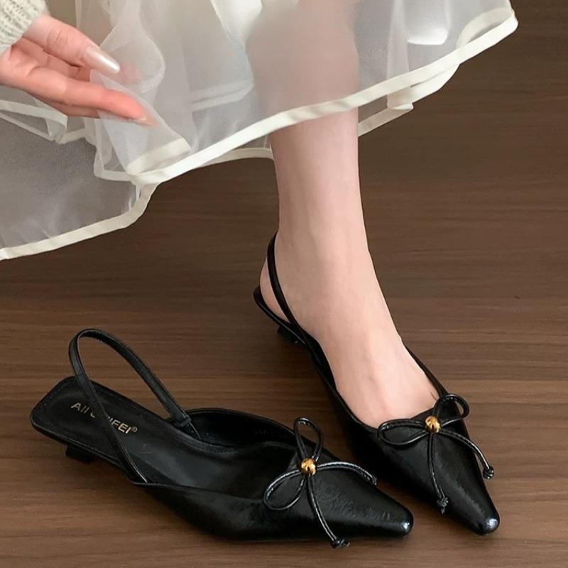 

New Spring Fashion Temperament Baotou Sandals Retro Bow Pointed Toe Shallow Mouth Back Empty Stiletto Shoes 40 чорний