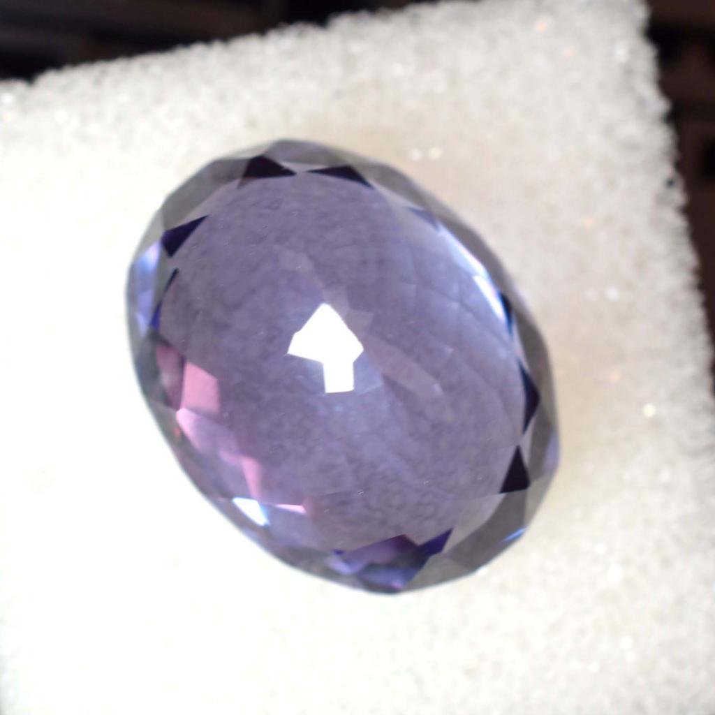 Natural Purple Alexandrite Loose Gemstone Oval Cut 9.5 ct for Jewelry Making and Gem Collections