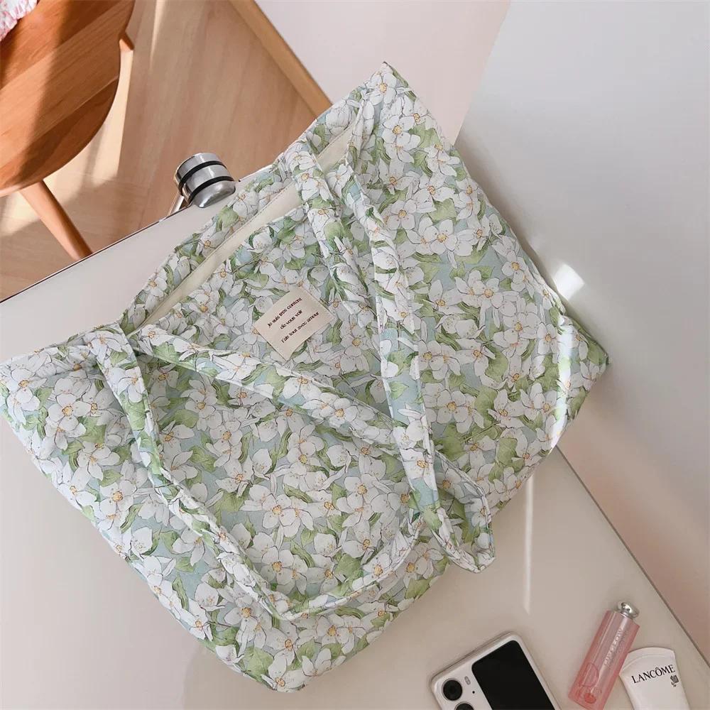 Cotton Floral Tote Bag for Women  Handbag Trendy Chic Puffy Top Handle Bag Quilted Padded Shoulder Bag Designer Shopper Bags
