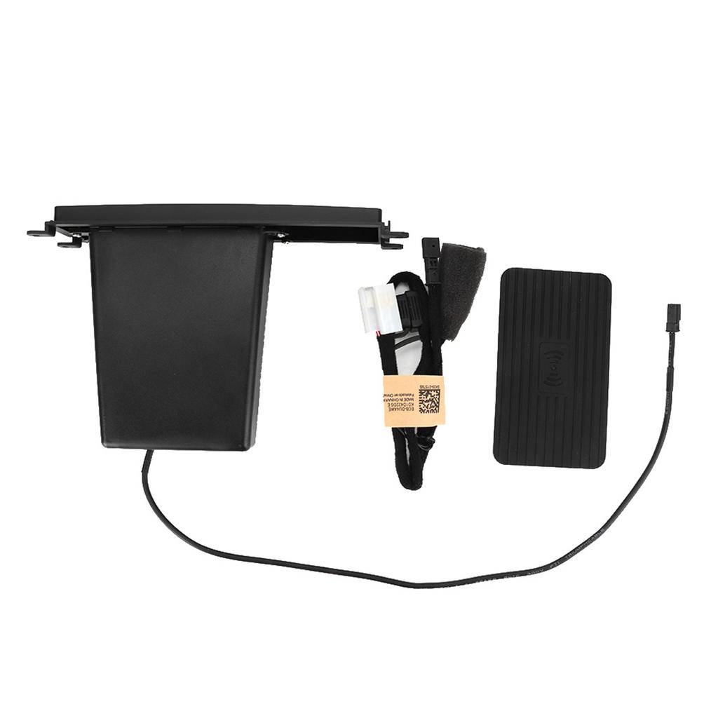 Auto Car Wireless Charger 15W Fast Phone Charging Fits for Mitsubishi Pajero 20062018