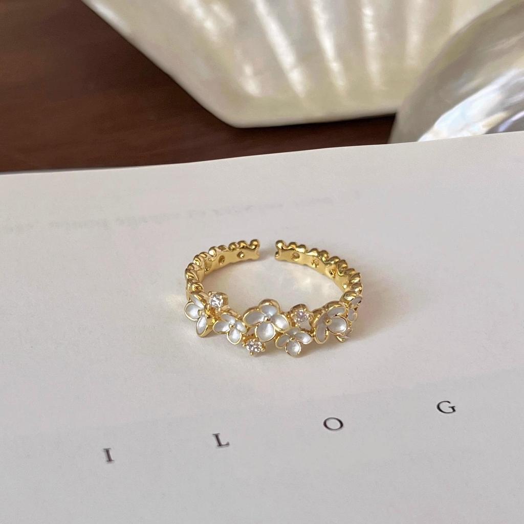 2025 Women's Elegant Niche Flower Bow Party Ring