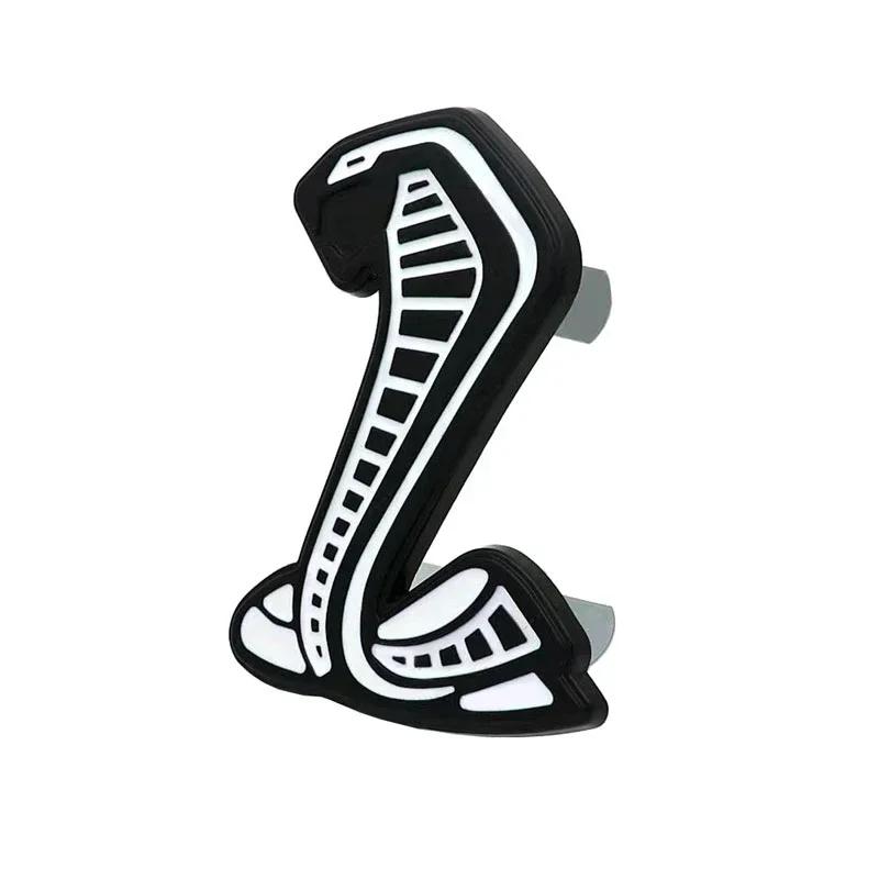 Metal Car Front Grille Emblem for Ford Shelby GT500 Mustang Fiesta Focus Mondeo Kuga Ranger Explorer Rear Trunk Badge Sticker