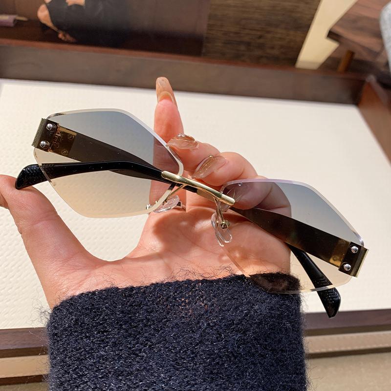 Latest Rice Nail Frameless Rhombus Sun shades Men's ergonomic design Sun shades Personalized Metal Frame Sun shades 90318