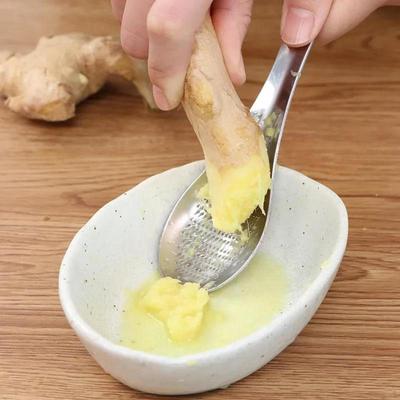 Struhadlo na zázvor a česnek, mlýnek na lžíci, mlecí gadget, kuchyňský nástroj pro stolování s wasabi