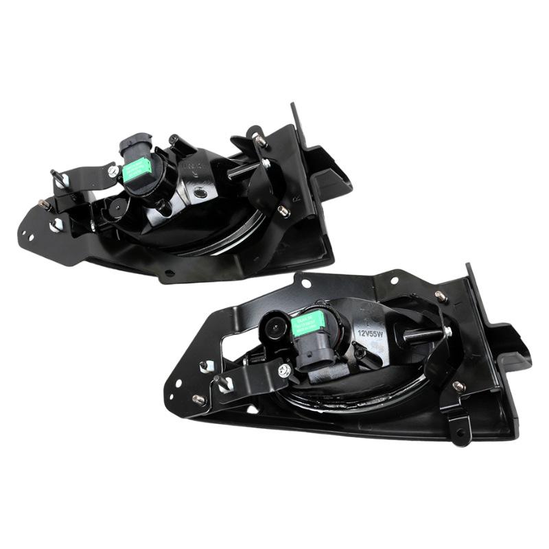 Front and fog lights for Honda Freed 2009-2011 models, including front bumper lights.