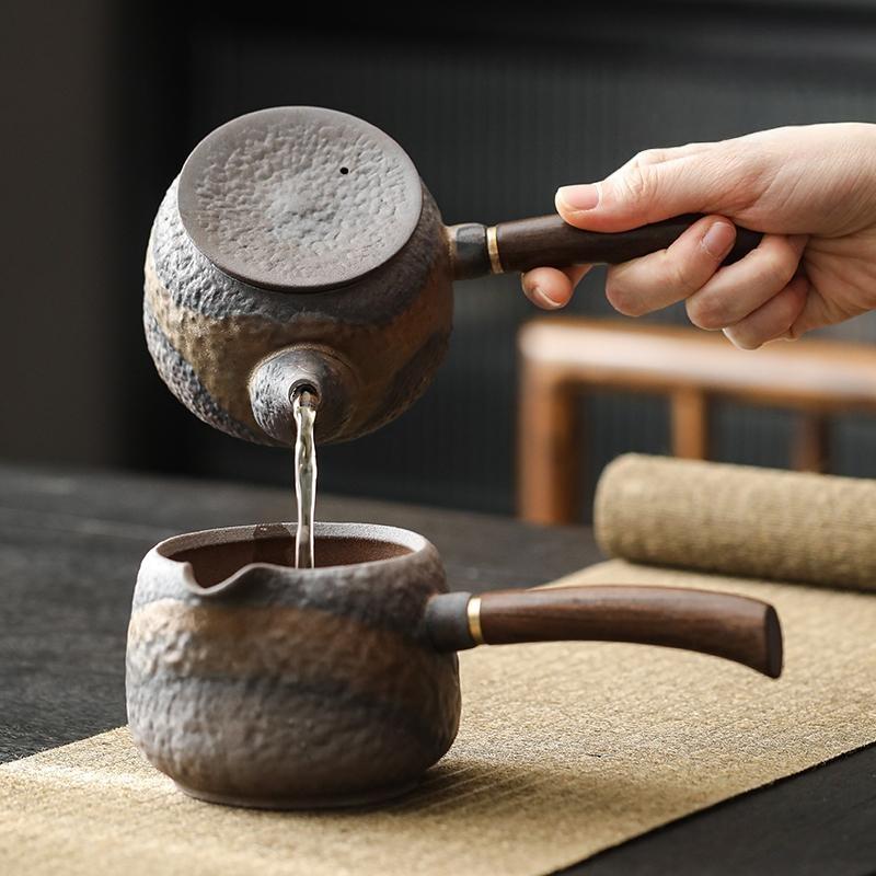220ml Retro Keramik Seitenhenkel Teekanne Vintage Keramik Vergoldete Eisen Glasur Teekanne High-End Kung Fu Teekanne Teebereiter Teeceremonie