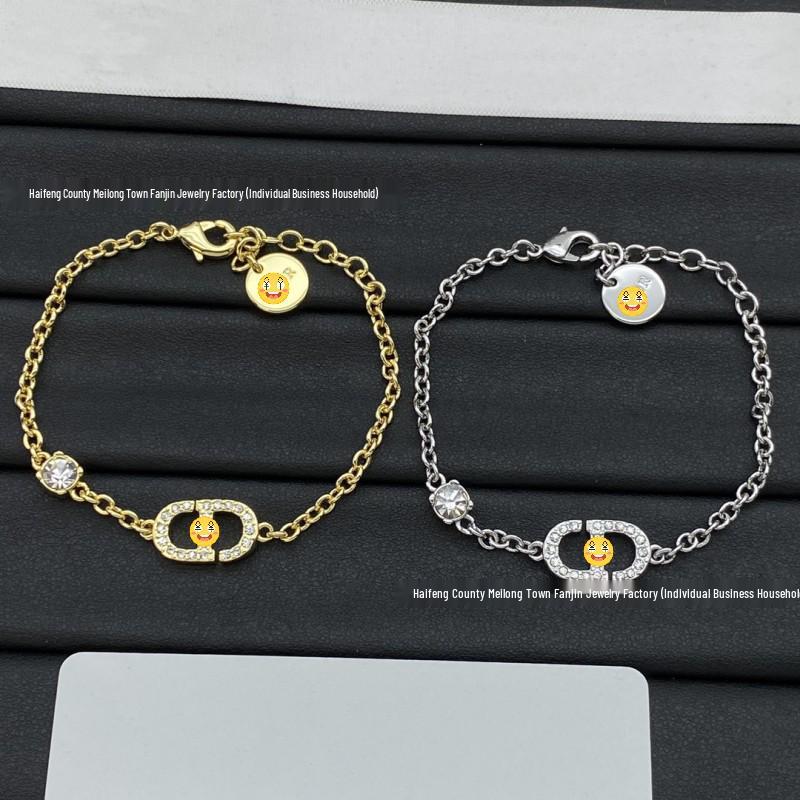 Brățară Damă Djia cu Strat Dublu, Design Stea cu Nas de Porc și Accente Diamantate