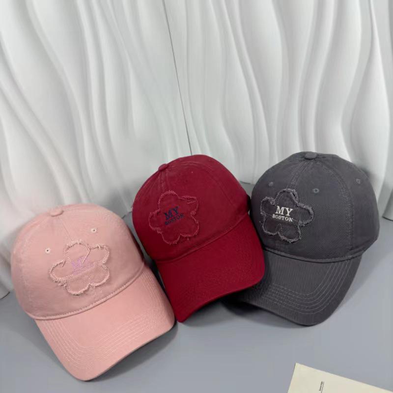 Korean Floral Embroidery Duckbill Cap - Women's Large Head Versatile Breathable Sunshade Hat