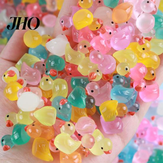 Duck-themed Room Accents 20Pcs Mini Duck Glow-in-the-dark Resin Ornaments Adorable Realistic Figurines Sculptures for Garden Home Party Decoration