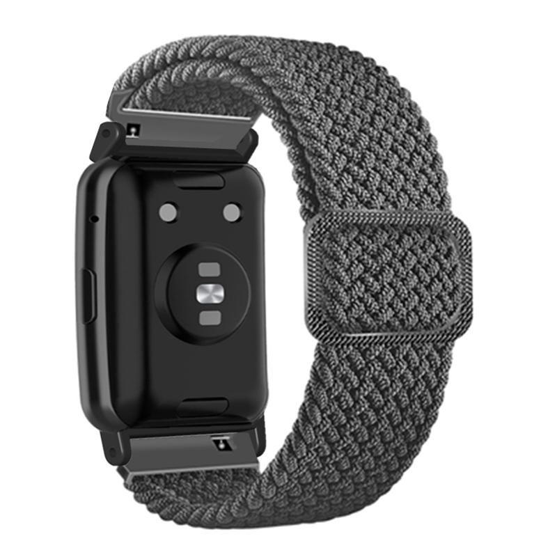 For Fitbit Versa 4 / Sense 2 Watch Strap Stainless Steel Milanese Smart Band Watch Strap Replacement