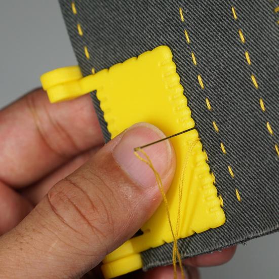 Sewing Template Clip-On Sewing Guide Ergonomic Thimble for Even Stitching DIY Leather Craft Tool for Quilting Embroidery & Repair