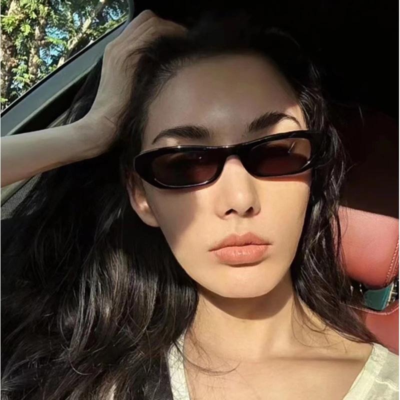 Divatos macskaszemű fekete napszemüveg UV400 keskeny keret téglalap lencsék nőknek férfiaknak kis szemüveg napszemüveg