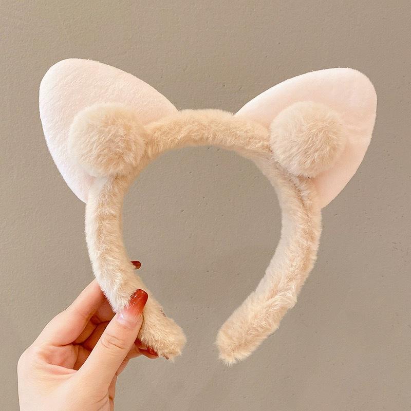 Cartoon Plush Headband: Cute Hair Accessory for Women & Kids, Perfect for Face Washing