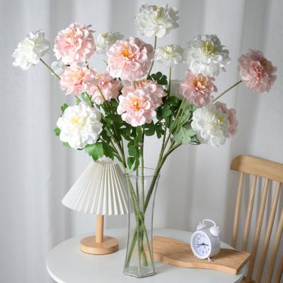 Decorațiuni pentru casă – Flori decorative şi coroane de flori