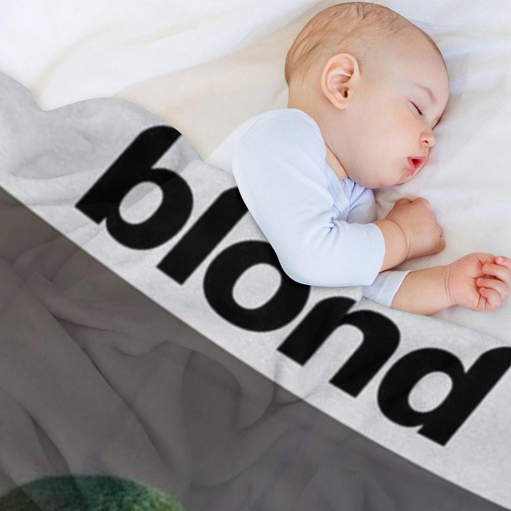 standing man alone Throw Blanket Flannel Fabric Decorative Sofas Baby Decoratives Blankets