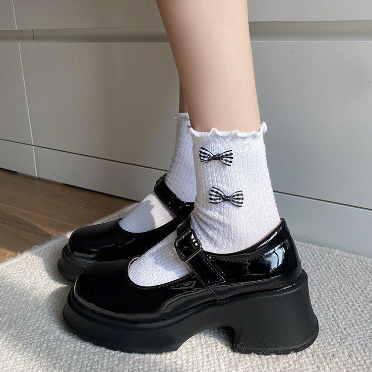 

Black Japanese thick heel platform British small leather shoes for women s 2025 spring new retro jk heightening Mary Jane single shoes 35