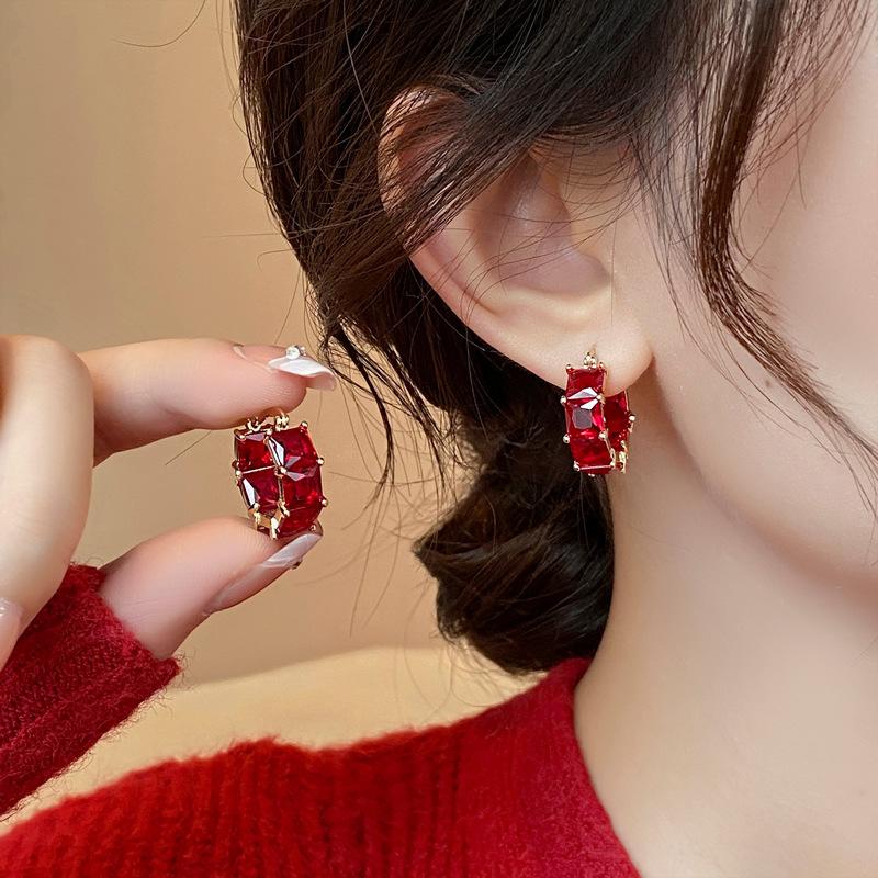 Luxus Rote Farbe Zirkon Quadratische Creolen Für Frauen Exquisite Glänzende Kristall Persönlichkeit Ohrring Hochzeit Zirkon Geschenk 2024 Neu