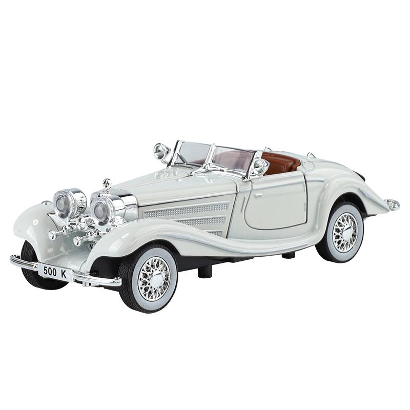 1:32 500K Alloy Classic Vintage Car Silver Plating High Simulation Diecast Metal Model Car Children's Toys Collection Gifts