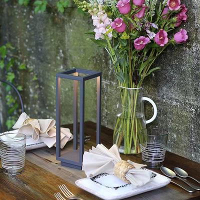 Moderní evropský design Hotelová dekorace LED stolní lampa Rebecca Restaurace Dobíjecí stolní lampa