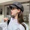 New Unisex PU Leather Beret Retro Korean Style Octagonal Newsboy Artist Cap For Photography Dates And Urban Commuting