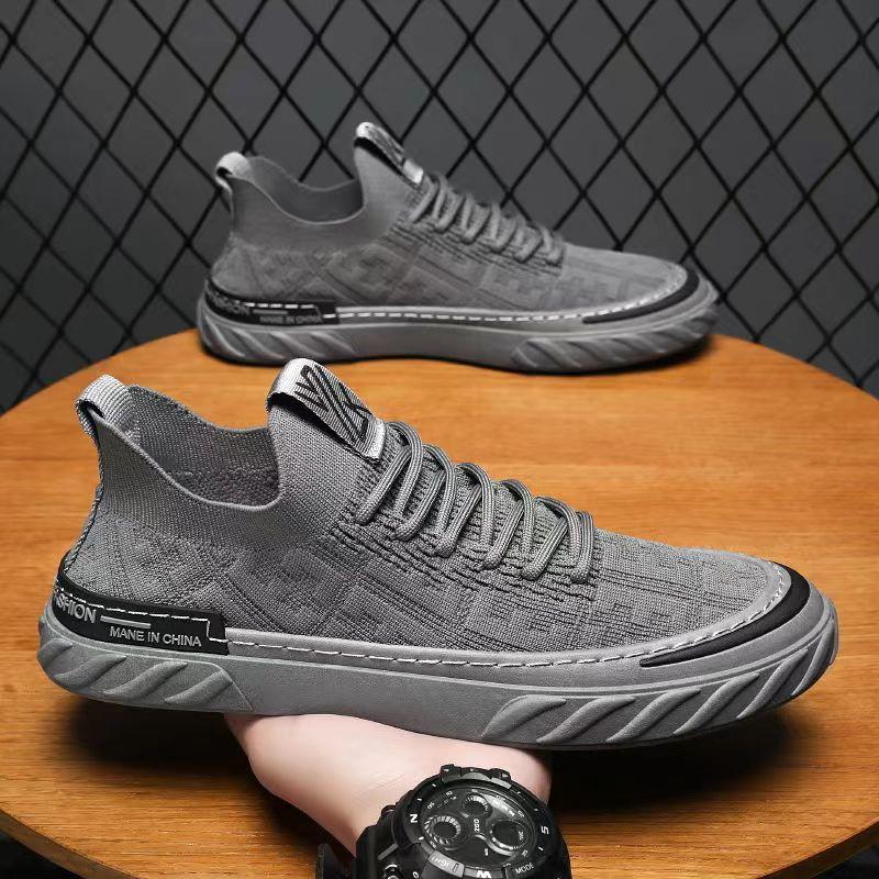 New Men's Shoes Fashion Casual Board Shoes Slip-on Lazy Shoes Comfortable Soft Bottom Men's Board Shoes plus Size Men's Shoes