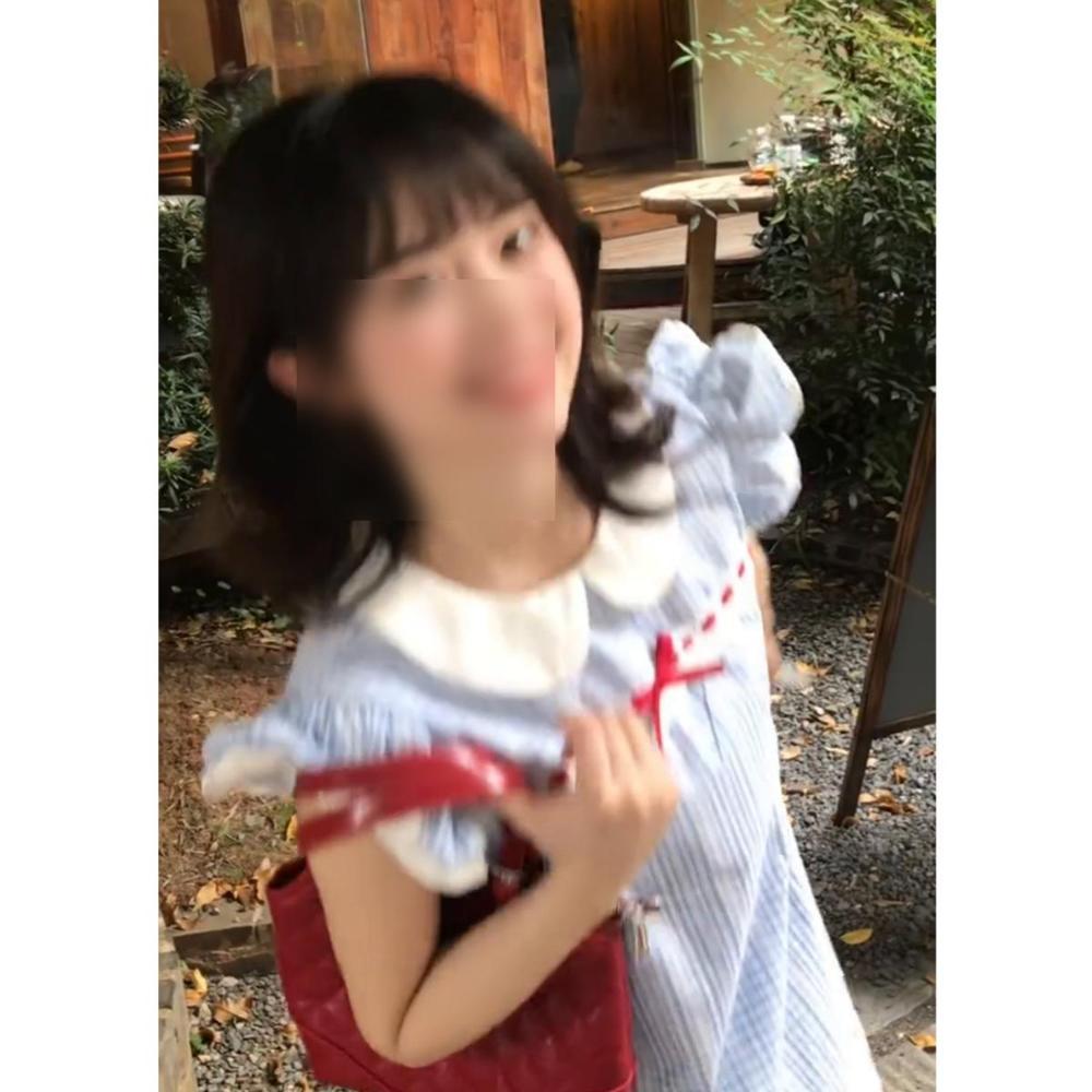 College style doll collar fluffy skirt for women, small plaid lace splicing short skirt, sweet little fly sleeve dress for women