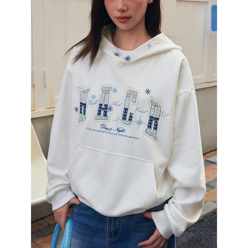 Hacr Ethnic Style Woven Patch Gradient Embroidery Hooded Sweatshirt, Loose Fit National Trend Brand Couple Hoodie for Spring and Autumn