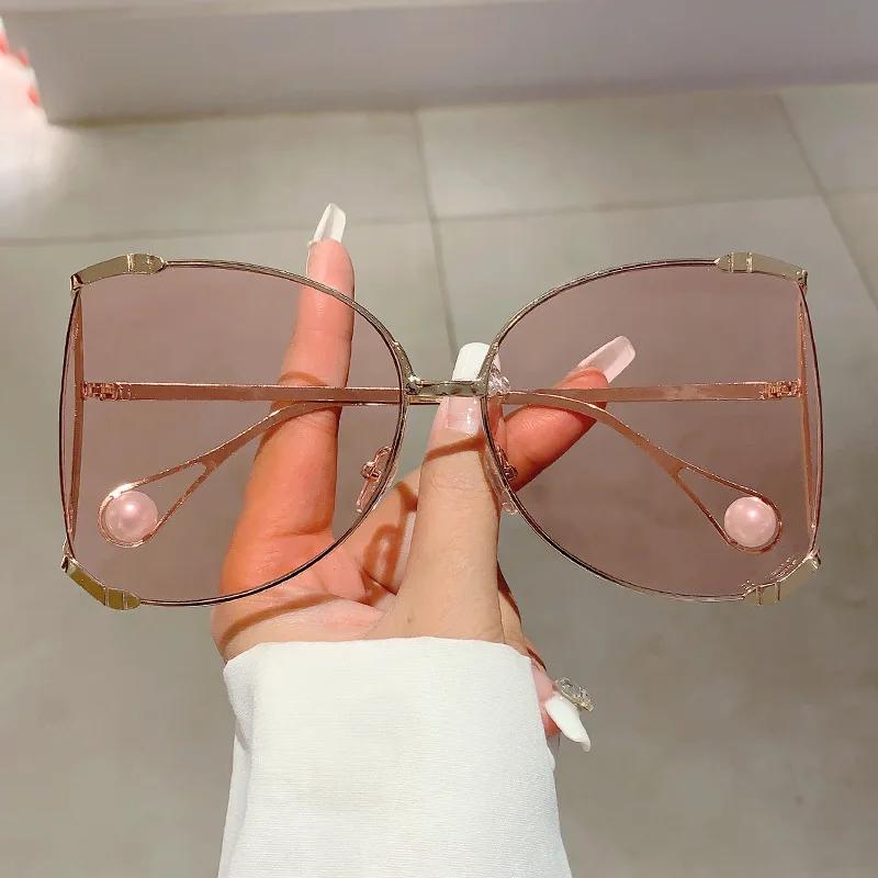 Oversized Metal Sunglasses Women For Female Luxury Brand Designer Elegant Pink Sun Glasses Vintage Big Frame Pearl Shades Uv400