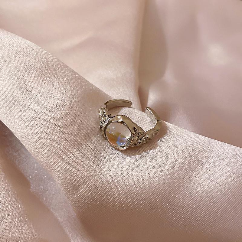 [Copper Products] Diamond-Encrusted Zircon Niche Design Opening Simple Ring Ring Woman