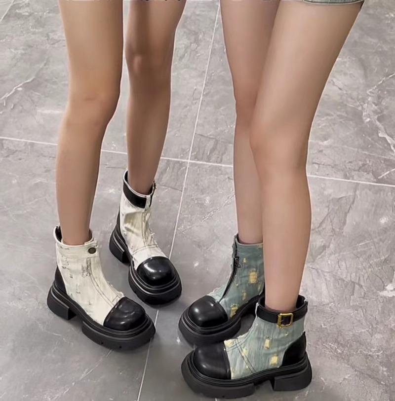 Thick Bottom Cowboy Female Women Boots Platform Thick Sole Short Boots for Women  Lady Motorcycle Boots Women D304