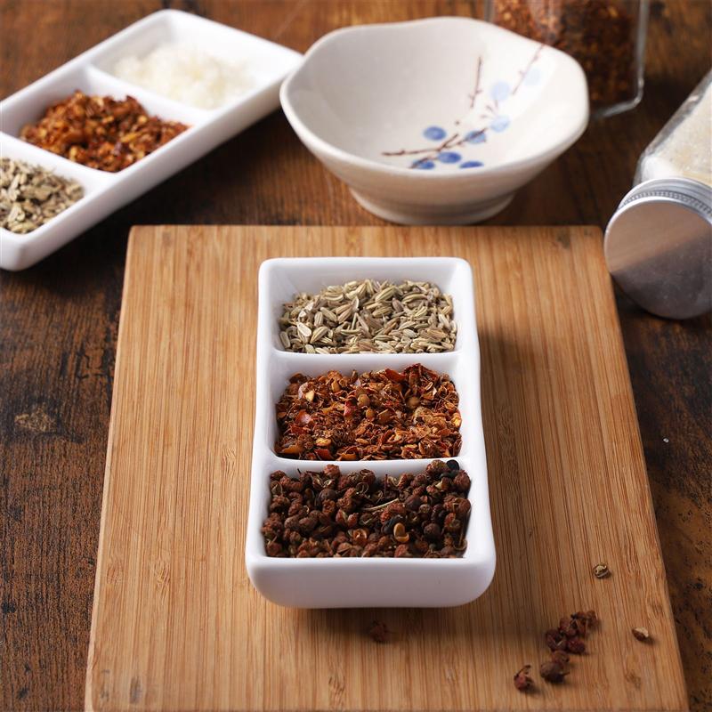 2pcs 6 Inch Pure White Ceramic 3-Compartment Appetizer Serving Tray Rectangular Divided Sauce Dishes for Spice Dish Soy Sauce