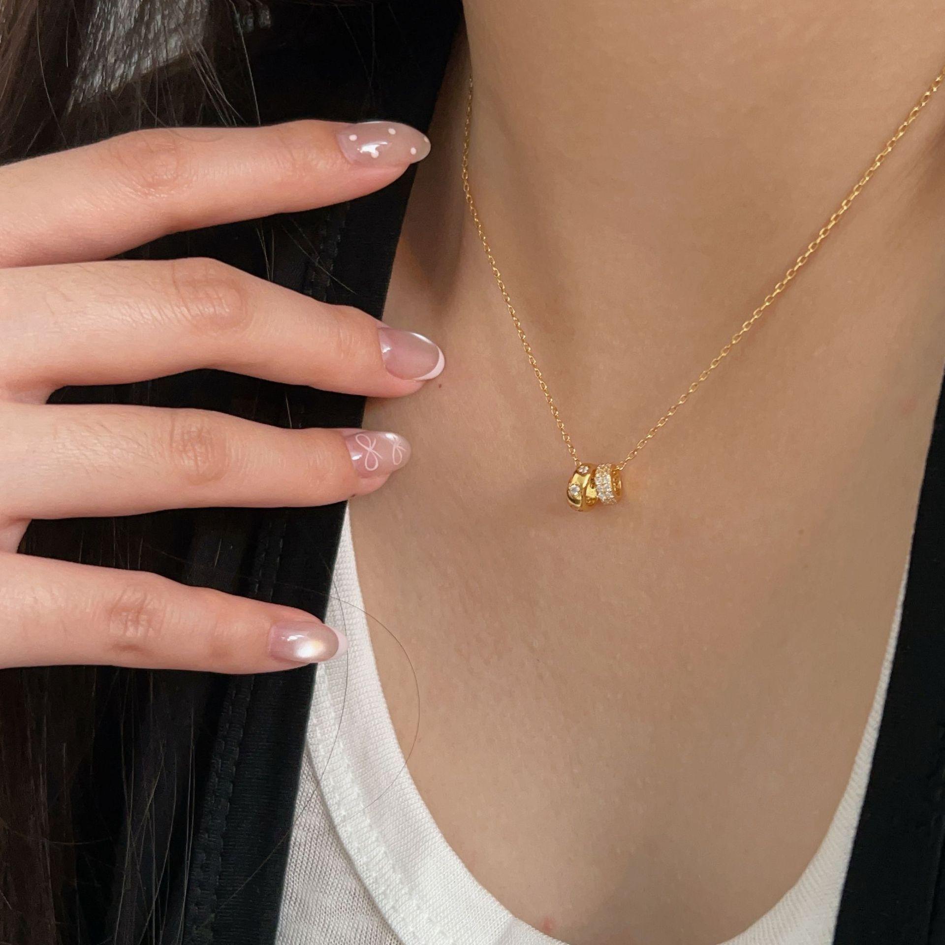 

New Trendy Small Waist Necklace for Women, Light Luxury, Niche, High-end, Exquisite Double Ring Collarbone Chain, Neck Chain, Sweater Chain 40CM