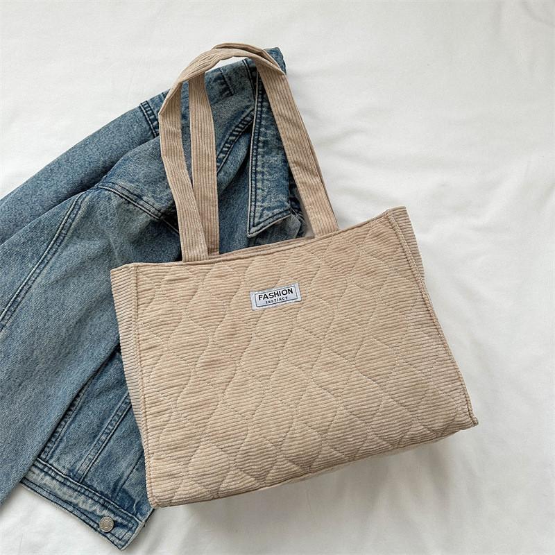 Chic Simple Women's Spacious Tote Bag Trendy Fall Season Shoulder Handbag